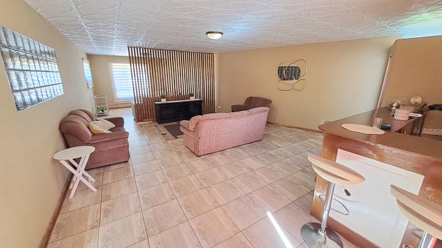 4 Bedroom Property for Sale in Fichardt Park Free State